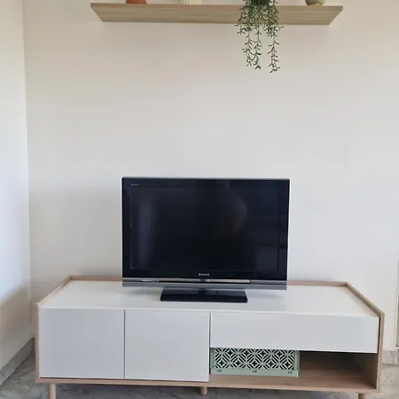Anthala Proche Centre Avec Acces Piscine Apartment