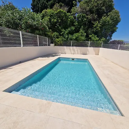 Anthala Proche Centre Avec Acces Piscine Antibes